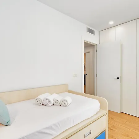 Holidays Elite Apartment *